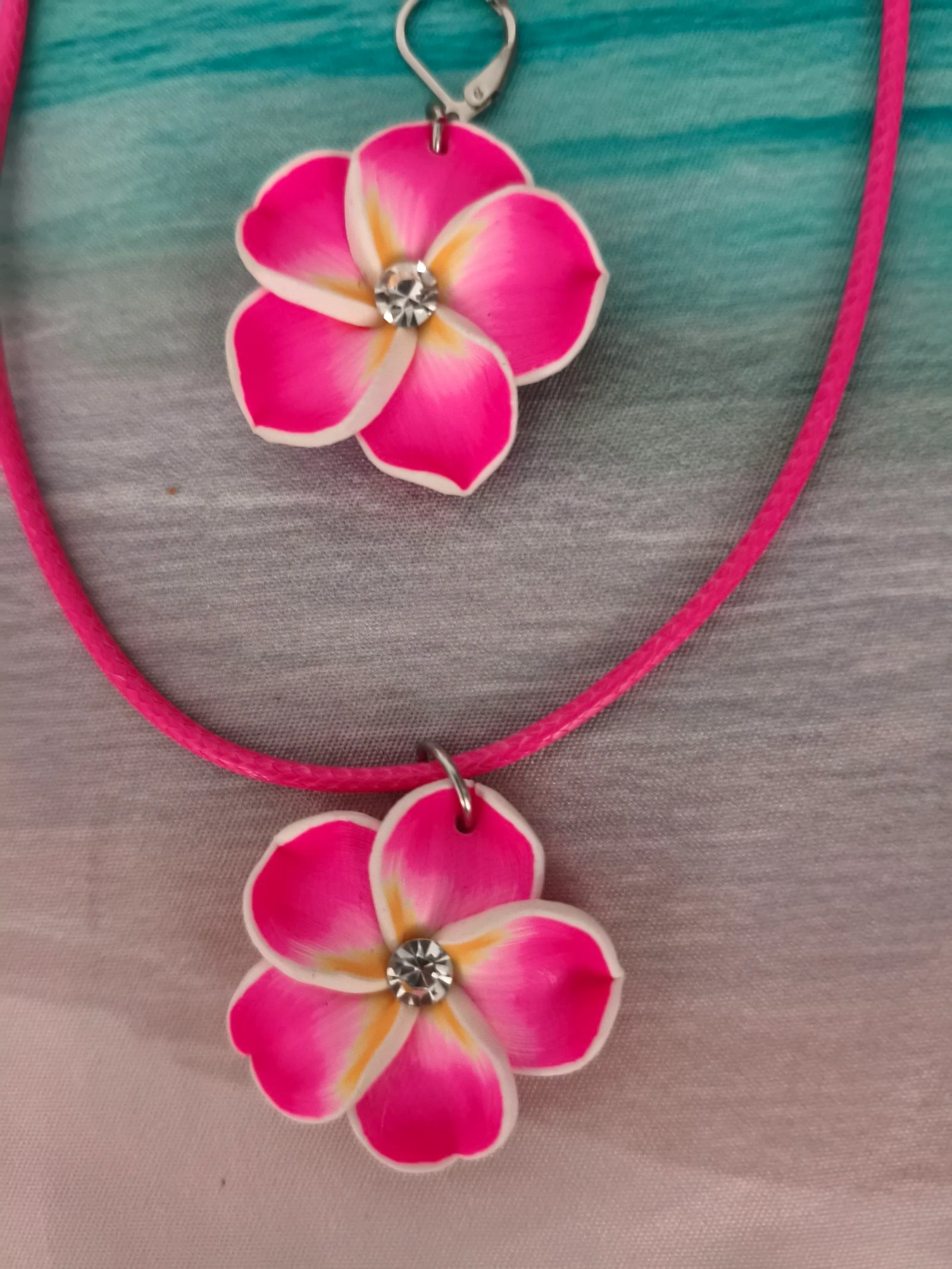 Collier en oorbellen vintage TBE – photo 3